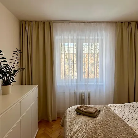 Matica Nest - Cozy In The Center *